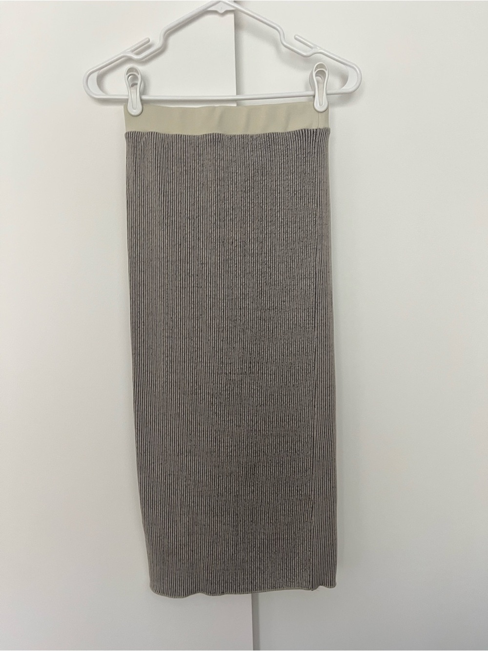 Zara Ribbed Midi Maxi Skirt Bodycon Fitted Grey Stretchy High Waist US Small - Picture 5 of 9